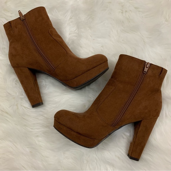 Mossimo Cognac Suede Platform Ankle Boots - Picture 3 of 12
